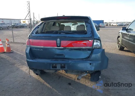 2010 Lincoln Mkx z USA, uszkodzony, nr VIN 2LMDJ6JC9ABJ16730